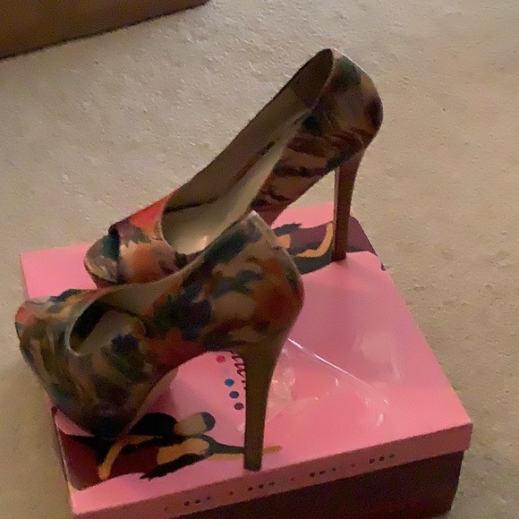 Torte Caliente - Picture 2 of 4